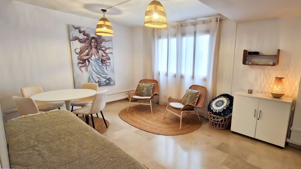Mecentro centro de desarrollo personal y meditacion en Palma
